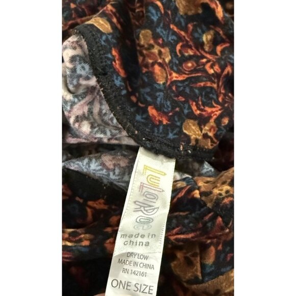 LuLaRoe One Size Leggings Lot of 3 Women’s Snakes Skull Dark Print Patterns *T8 - Picture 6 of 7